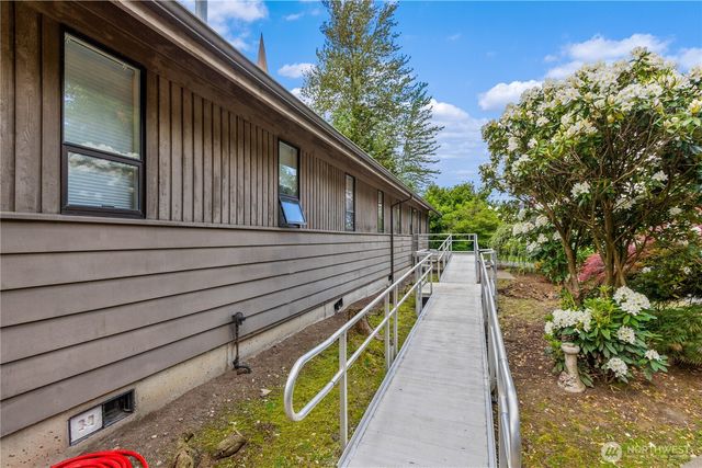 3650 E Badger Road, Everson, WA 98247