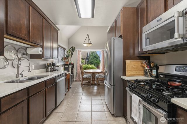 3650 E Badger Road, Everson, WA 98247