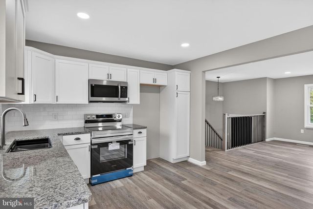 1770 OBERLIN RD, Middletown, PA 17057