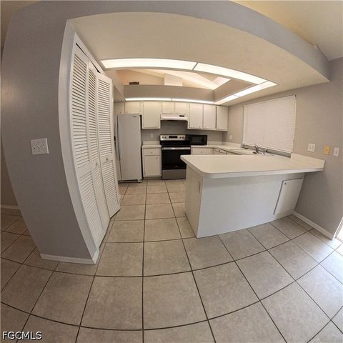 546 Whispering Wind BEND, Lehigh Acres, FL 33974