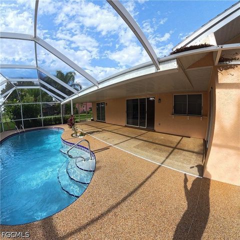 546 Whispering Wind BEND, Lehigh Acres, FL 33974
