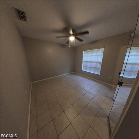546 Whispering Wind BEND, Lehigh Acres, FL 33974