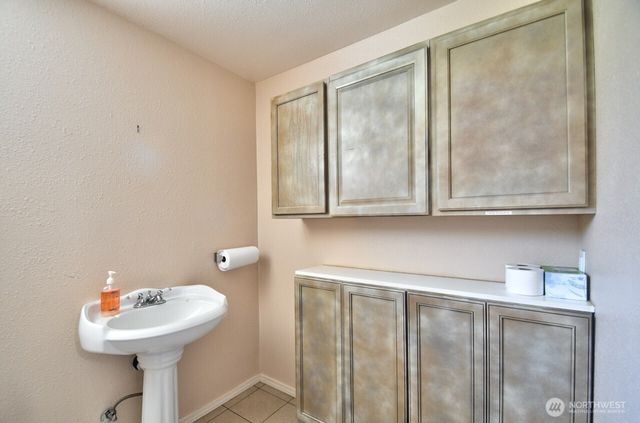 800 S Pearl Street, Centralia, WA 98531