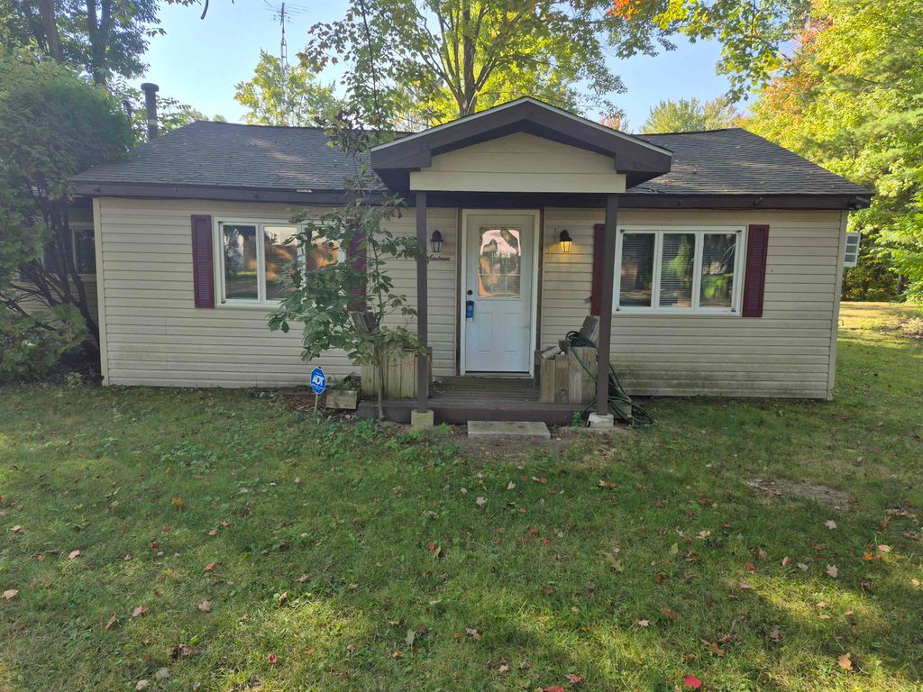 1216 Ashton Street, Beaverton, MI 48612