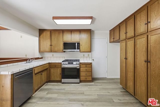 3530 Via Marina Avenue, Oxnard, CA 93035