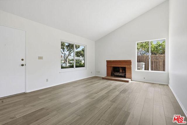 3530 Via Marina Avenue, Oxnard, CA 93035