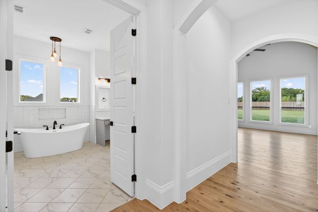 7798 Barber Ranch Road, Fort Worth, TX 76126