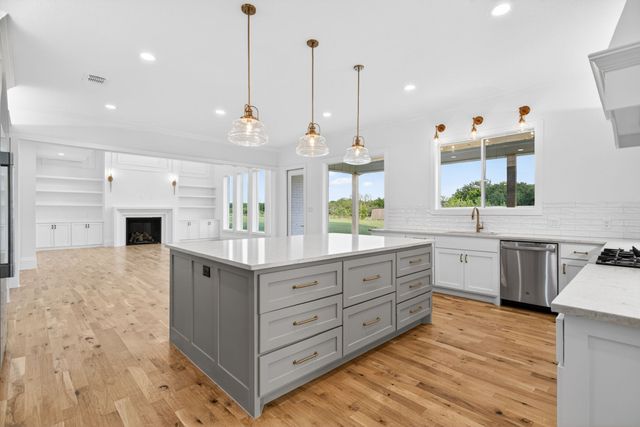 7798 Barber Ranch Road, Fort Worth, TX 76126