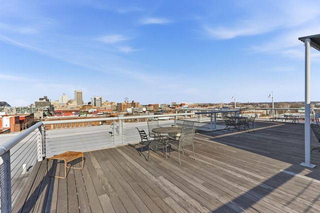 408 S Front St Apt 206, Memphis, TN 38103