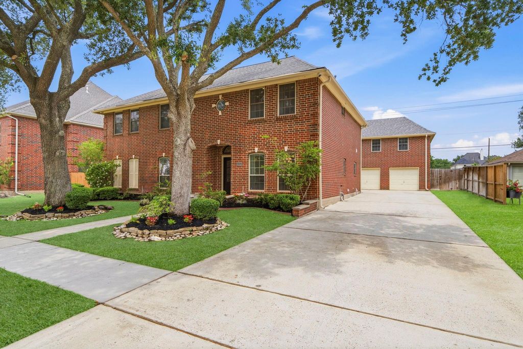 16430 Koester Street, Jersey Village, TX 77040