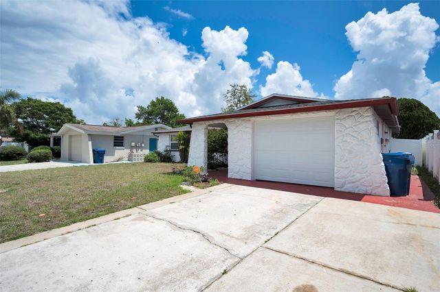 6136 11TH AVENUE, New Port Richey, FL 34653