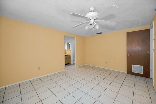 6136 11TH AVENUE, New Port Richey, FL 34653
