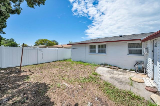 6136 11TH AVENUE, New Port Richey, FL 34653