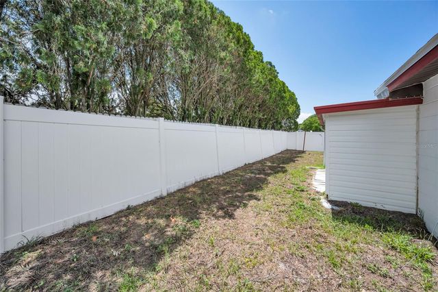 6136 11TH AVENUE, New Port Richey, FL 34653