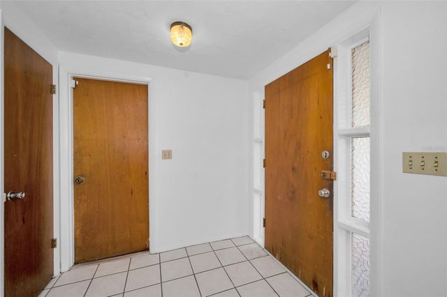 6136 11TH AVENUE, New Port Richey, FL 34653