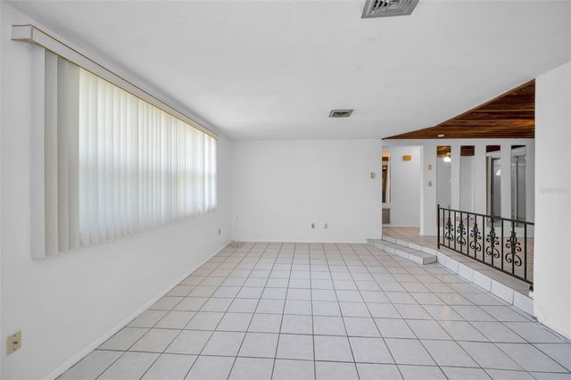 6136 11TH AVENUE, New Port Richey, FL 34653