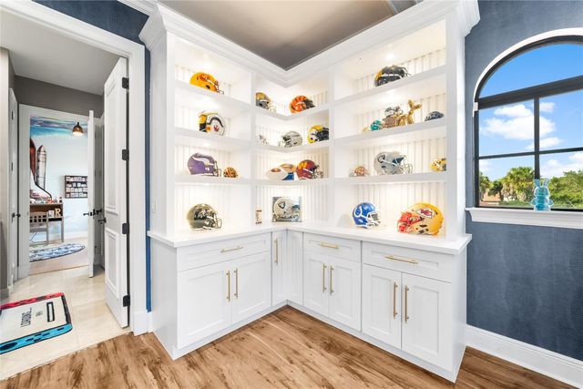 9527 Exbury Court, Parkland, FL 33076