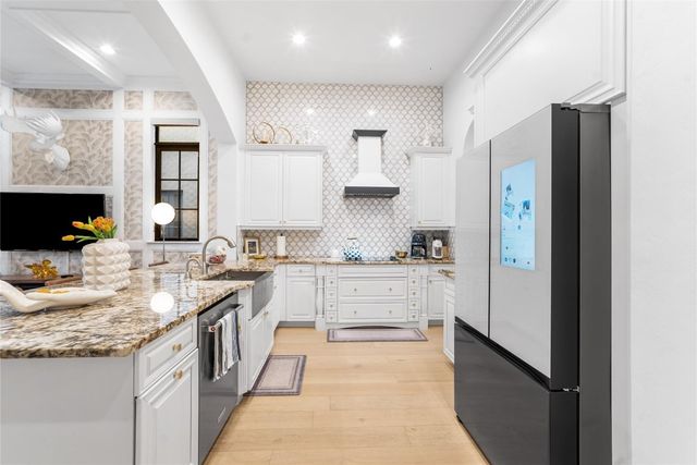 9527 Exbury Court, Parkland, FL 33076