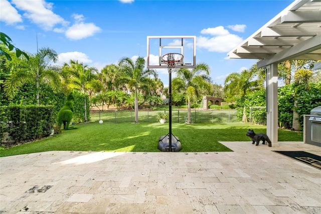 9527 Exbury Court, Parkland, FL 33076