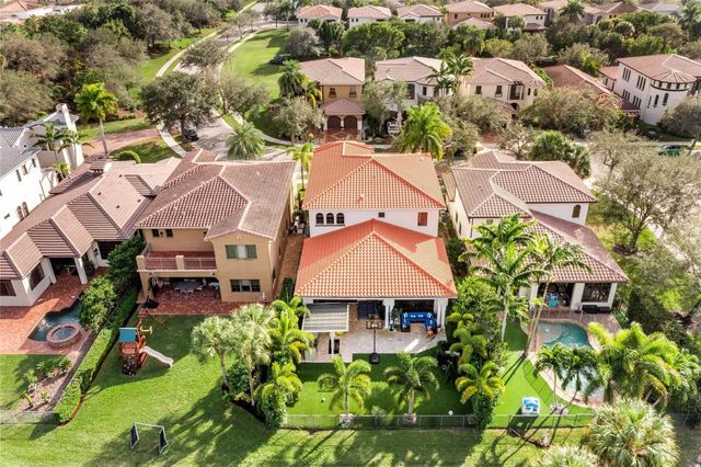 9527 Exbury Court, Parkland, FL 33076