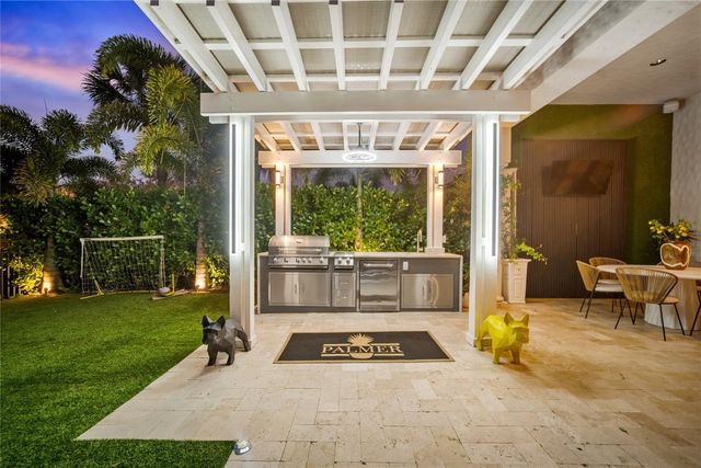 9527 Exbury Court, Parkland, FL 33076