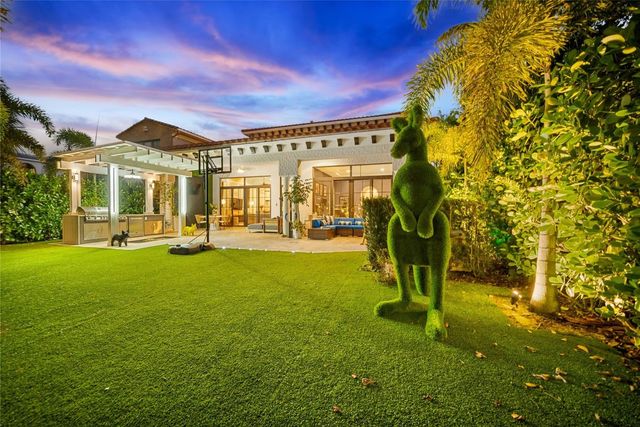 9527 Exbury Court, Parkland, FL 33076