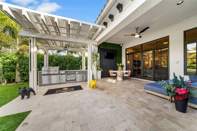 9527 Exbury Court, Parkland, FL 33076