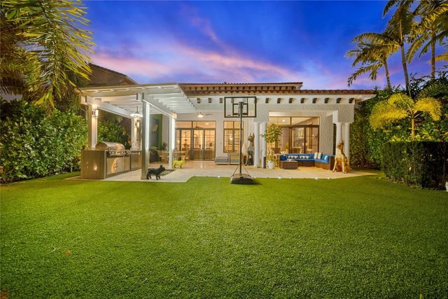 9527 Exbury Court, Parkland, FL 33076