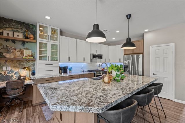 272 Aqua Lane, Henderson, NV 89012
