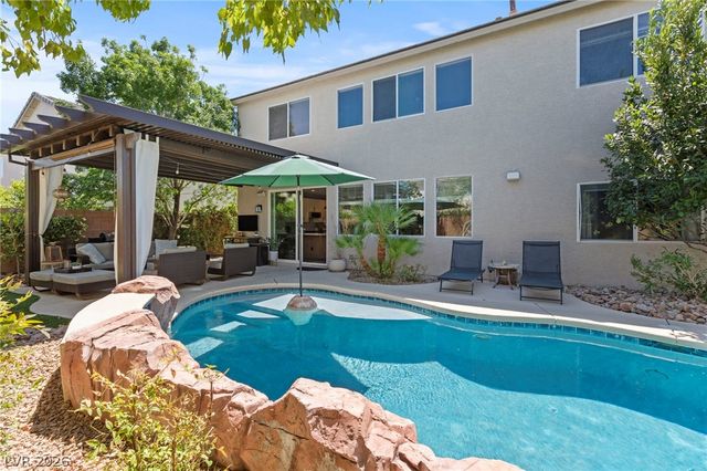 272 Aqua Lane, Henderson, NV 89012