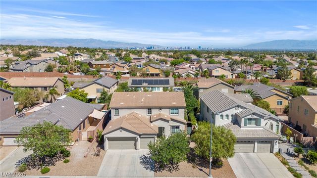 272 Aqua Lane, Henderson, NV 89012