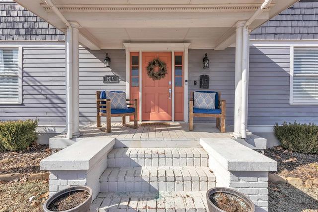 1917 N Shartel Avenue, Oklahoma City, OK 73103