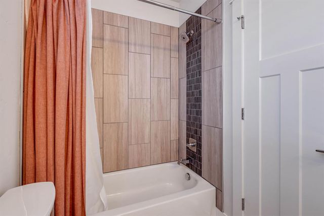 1917 N Shartel Avenue, Oklahoma City, OK 73103