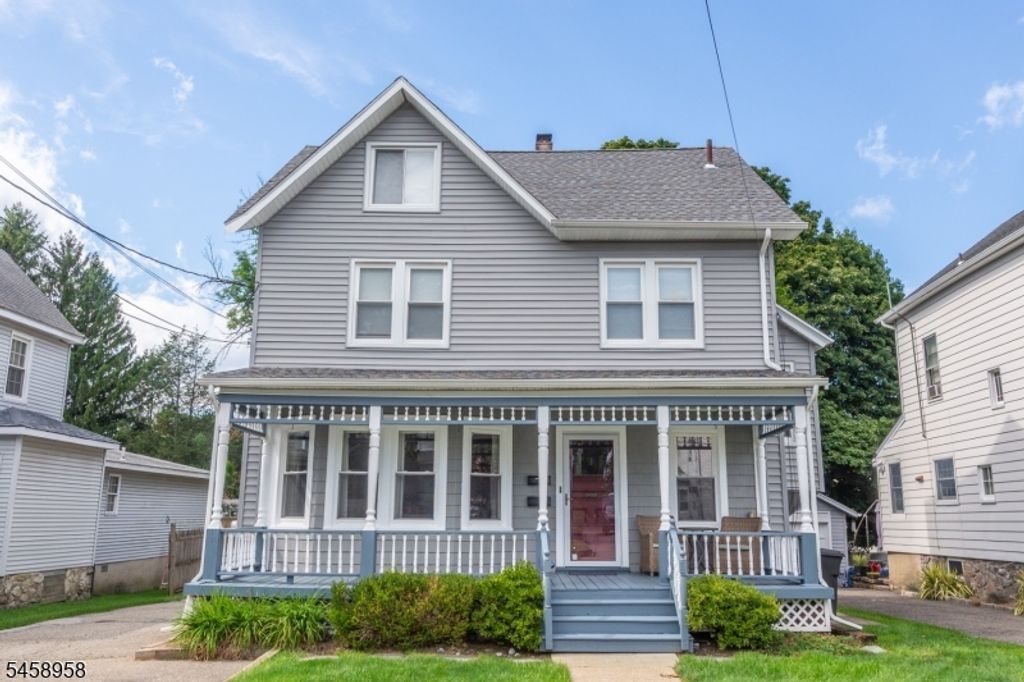15 Washburn Pl, Caldwell Boro Twp., NJ 07006 — exterior