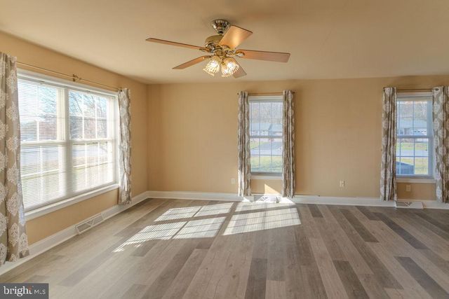 11 IRVIN DRIVE, Shippensburg, PA 17257