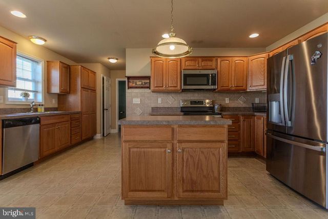 11 IRVIN DRIVE, Shippensburg, PA 17257