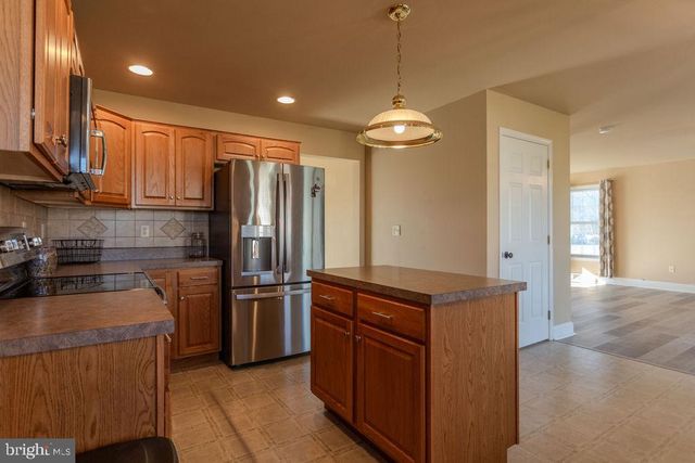 11 IRVIN DRIVE, Shippensburg, PA 17257