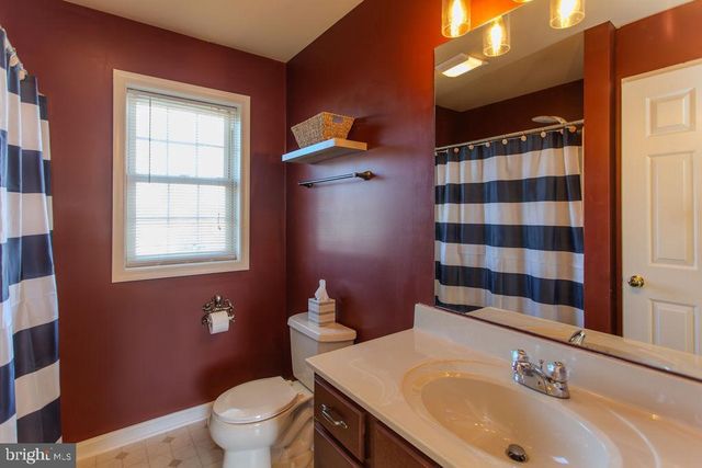 11 IRVIN DRIVE, Shippensburg, PA 17257