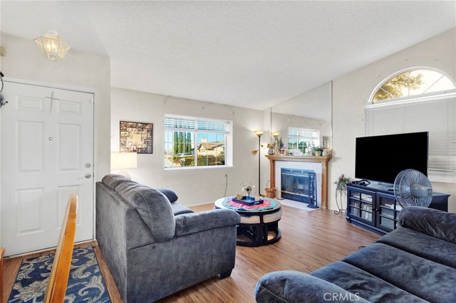 15837 Sandalwood, Victorville, CA 92395