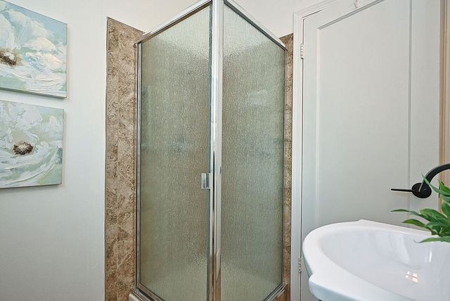 2553 2553 Nordell Ave, Castro Valley, CA 94546