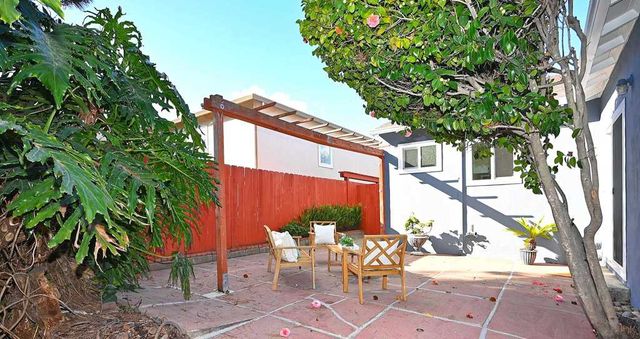 2553 2553 Nordell Ave, Castro Valley, CA 94546