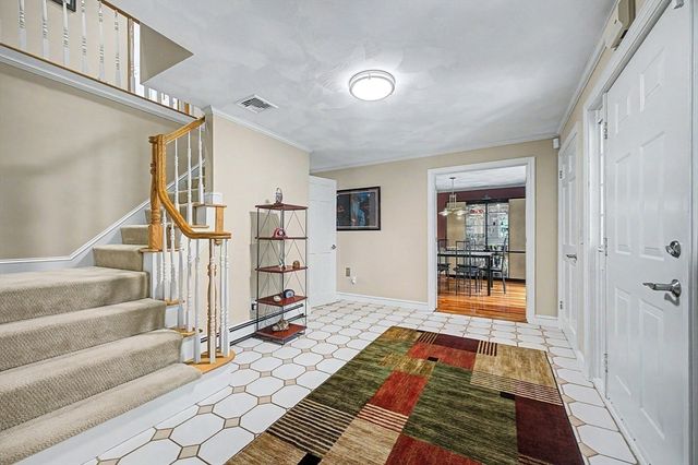 10 Benson Rd, Hopkinton, MA 01748