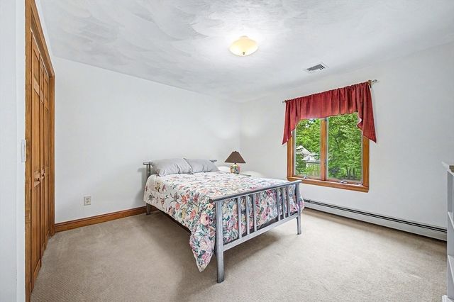 10 Benson Rd, Hopkinton, MA 01748