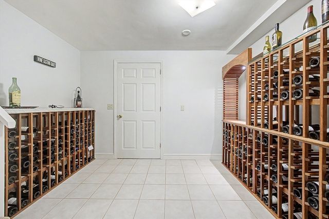 10 Benson Rd, Hopkinton, MA 01748