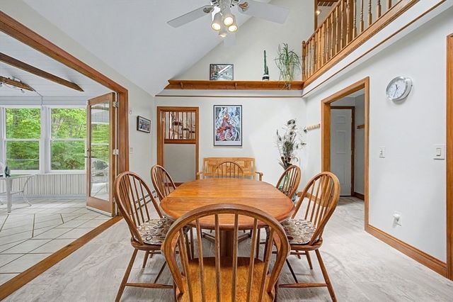 10 Benson Rd, Hopkinton, MA 01748