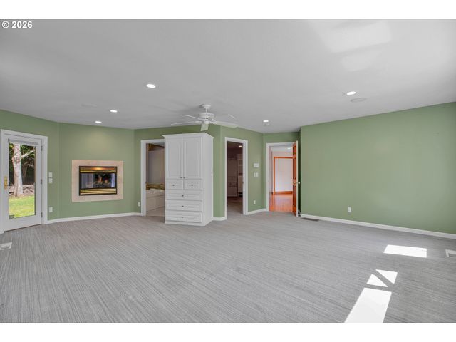 9730 Sw 168TH Pl, Beaverton, OR 97007