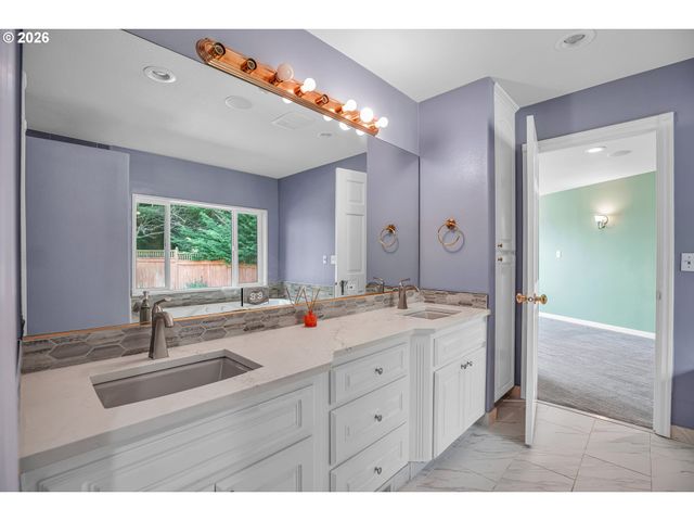 9730 Sw 168TH Pl, Beaverton, OR 97007