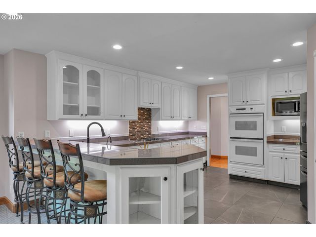 9730 Sw 168TH Pl, Beaverton, OR 97007