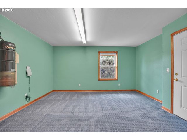 9730 Sw 168TH Pl, Beaverton, OR 97007