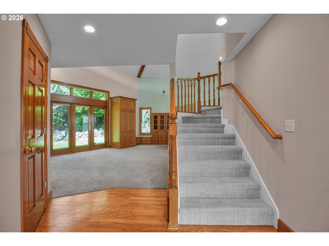 9730 Sw 168TH Pl, Beaverton, OR 97007